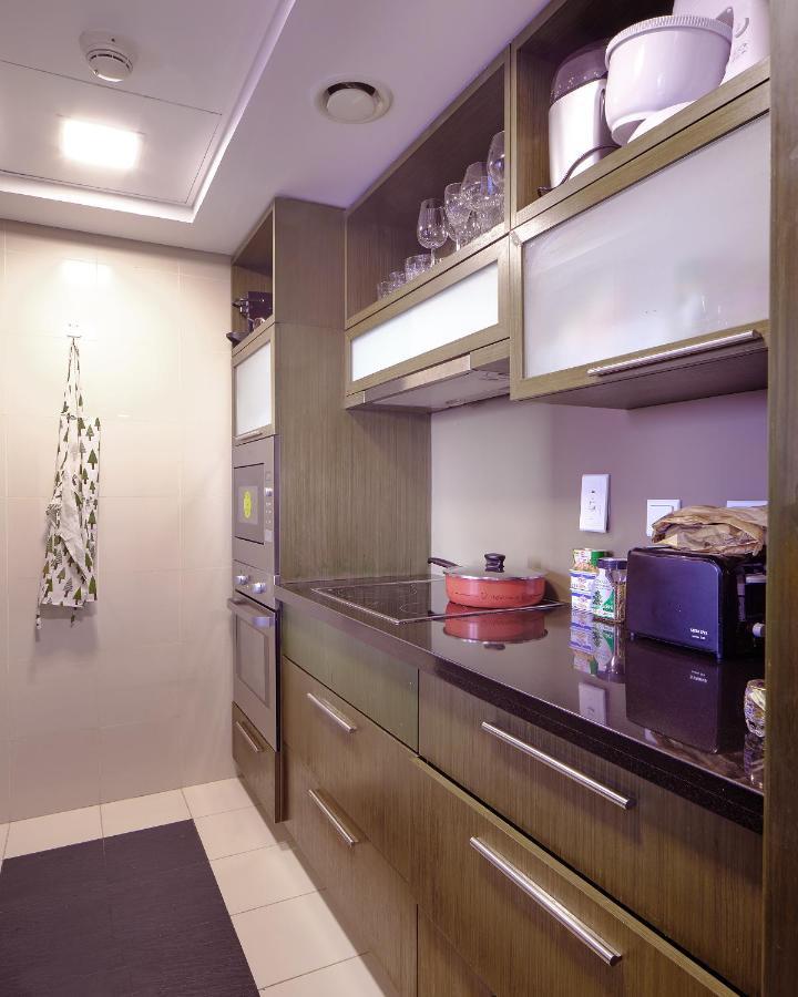 Xanadubai Loft Tower - Your Home Away From Home In Downtown Dubai! Экстерьер фото